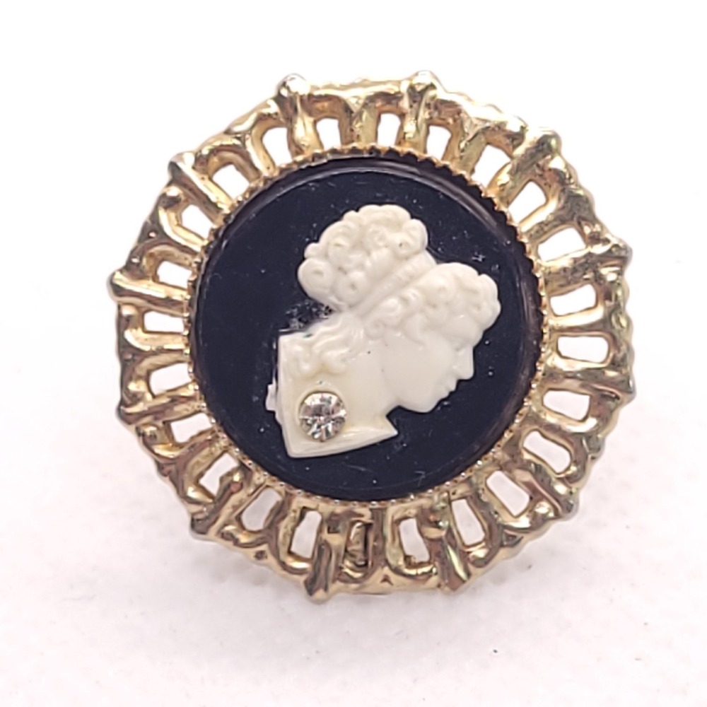 Vintage Cameo Screwback Earring Single Black Rhinestone Gold Tone Repurpose